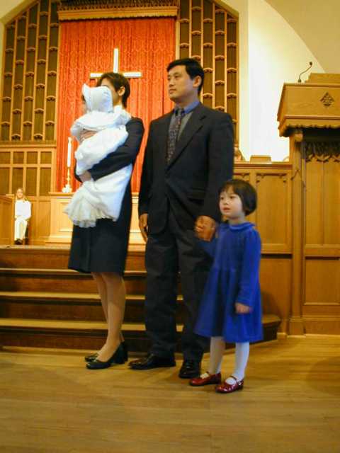 Jenny, Qing, Allegra, and Stella in church