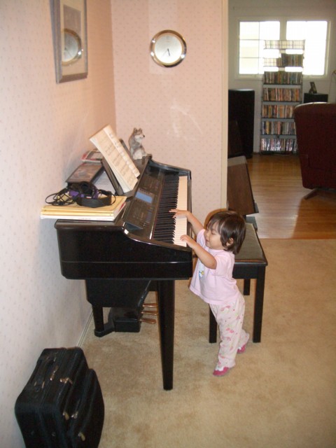 Lura at Karl & Debbie's piano