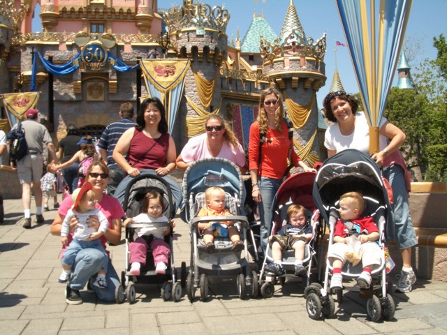 Mommy & Me at Disneyland